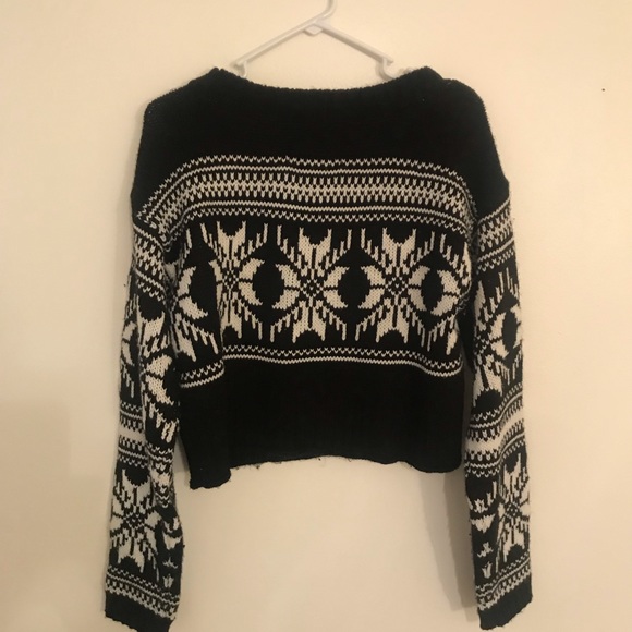 Aeropostale Cropped Christmas Sweater - Picture 1 of 2